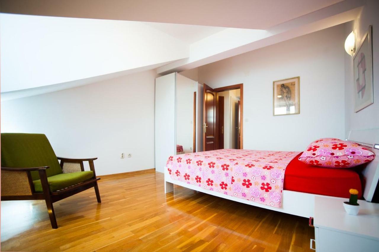 Appartement House Koloc à Bol Extérieur photo