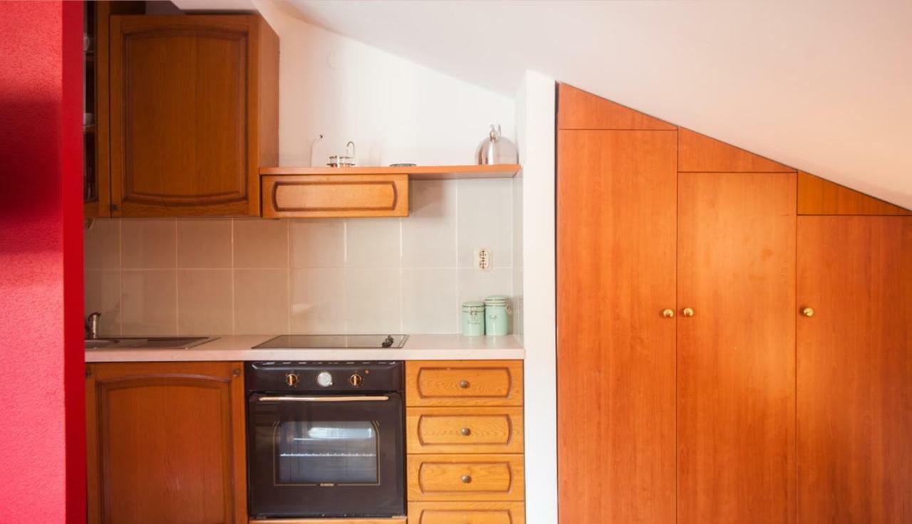 Appartement House Koloc à Bol Extérieur photo